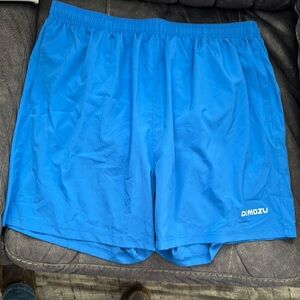 Men’s Athletic Shorts NWOT